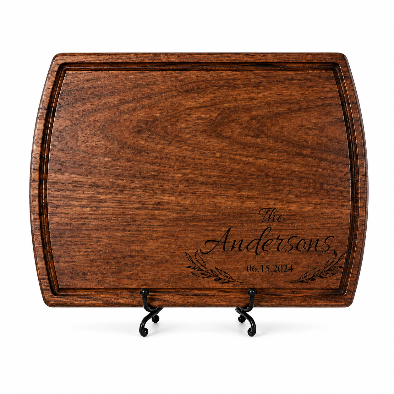 Name with wreath: Personalized Charcuterie Board – Anniversary Gift for Couple